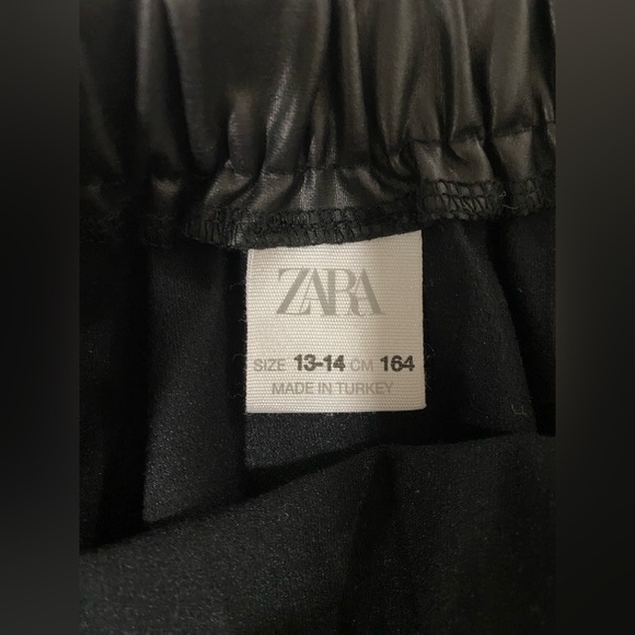 ZARA girl pleated skirt size 13-14 - Picture 3 of 3